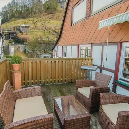 Two-bedroom In Schieder-schwalenberg 아파트 *